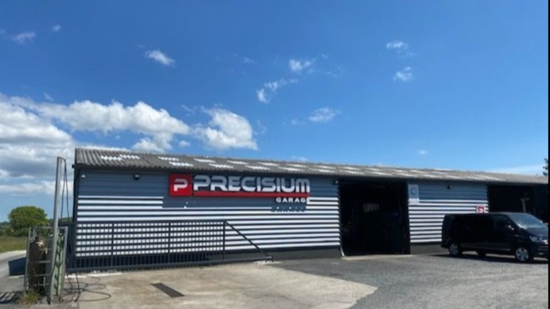 COTE DES ISLES AUTOMOBILES - LES MOITIERS D'ALLONNE (50270) Visuel 1